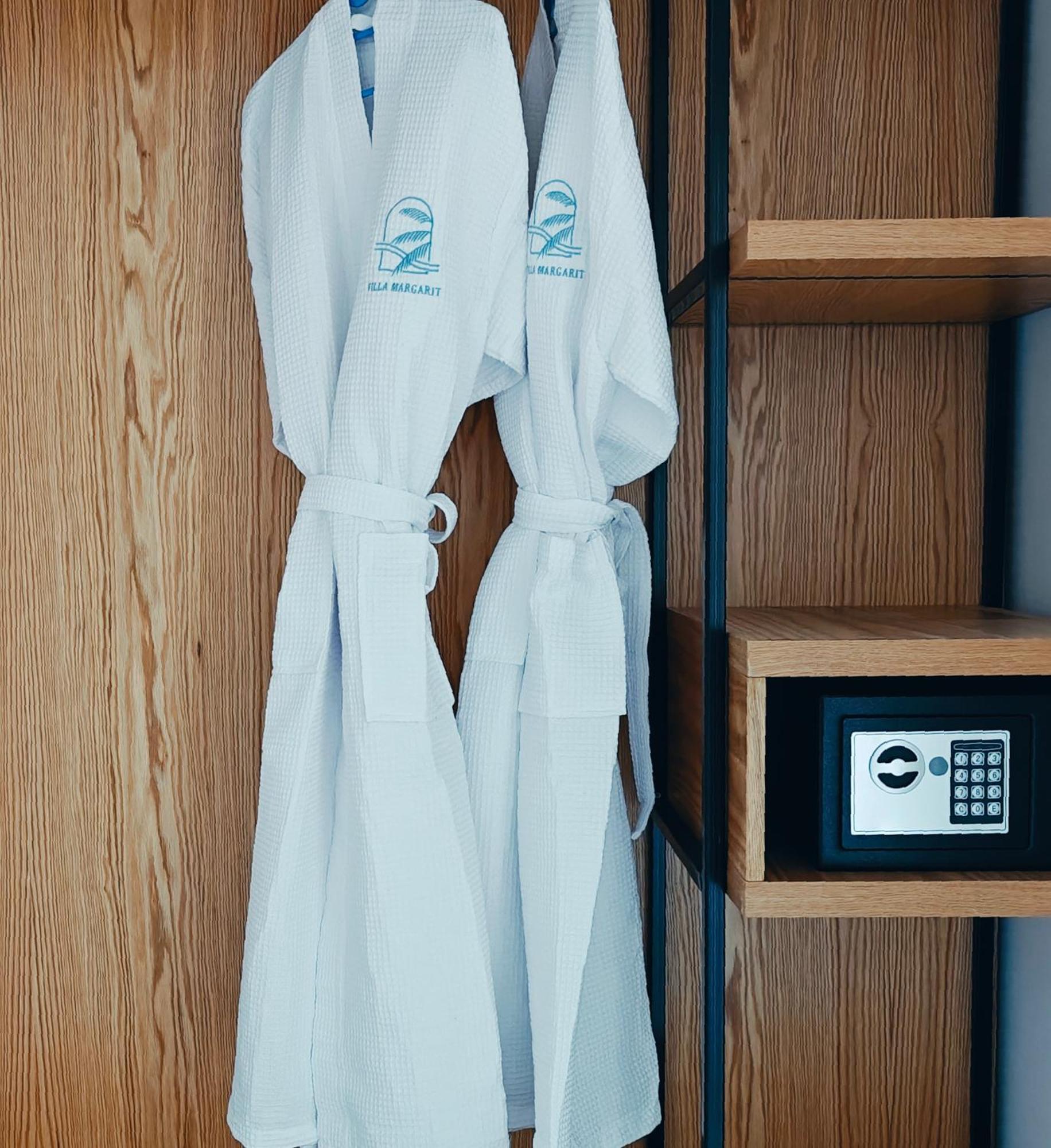 Villa Margarit Boutique Hotel Sarandë エクステリア 写真
